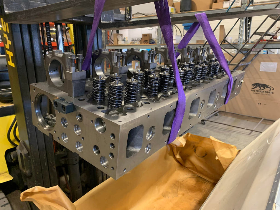 Cylinder Head For Volvo D13 Engine / Mack MP8 Engine